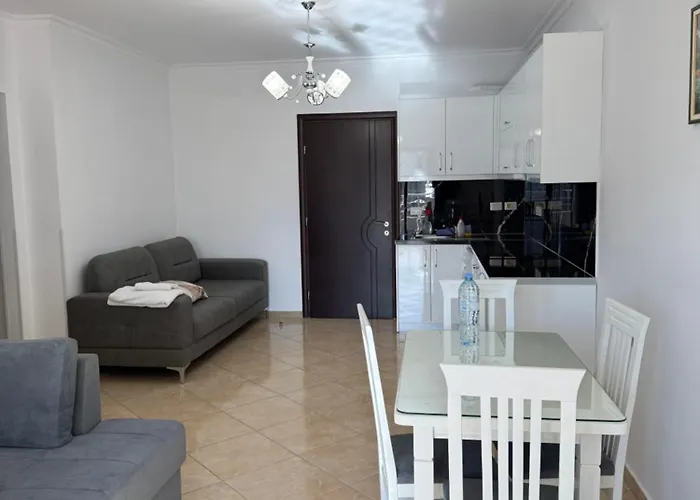Trojan Apartment *